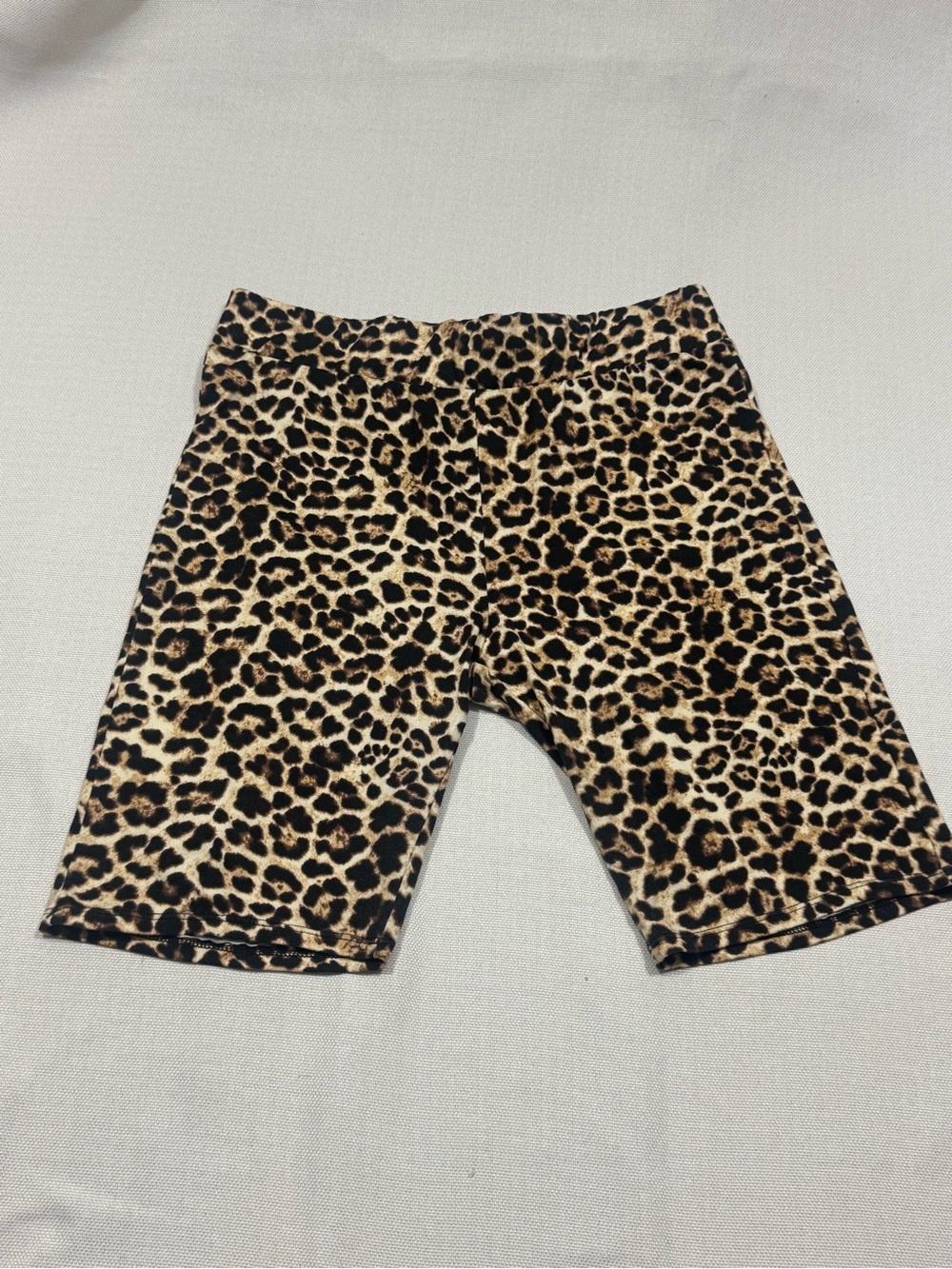 V. Lu Style Leopard Biker Shorts – Size Large